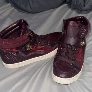 COACH - Women’s 6 caiman leather and suede booties